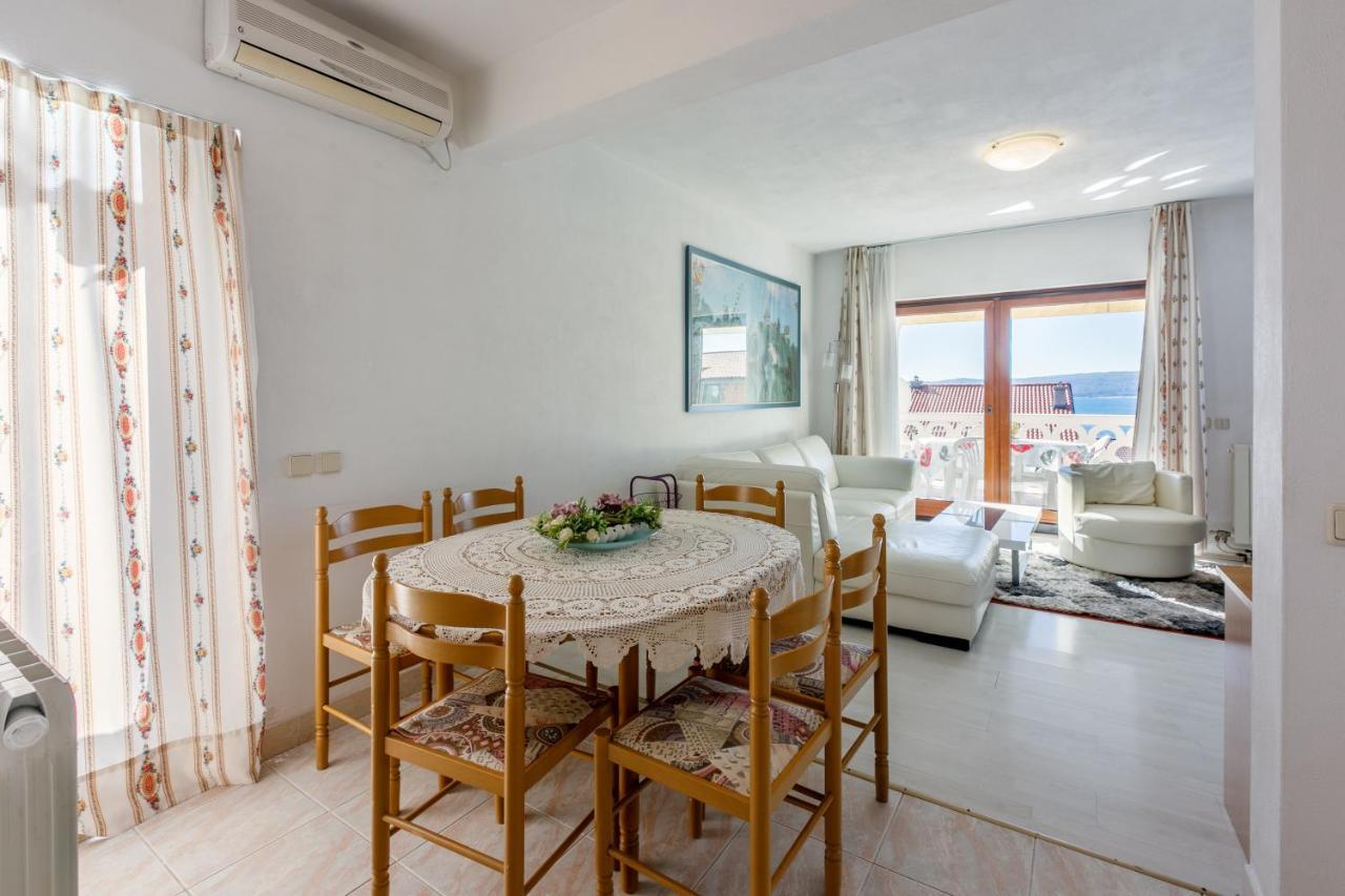 Apartment Eni Selce Exterior foto