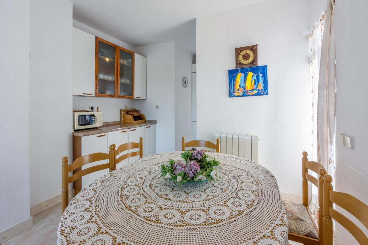 Apartment Eni Selce Exterior foto