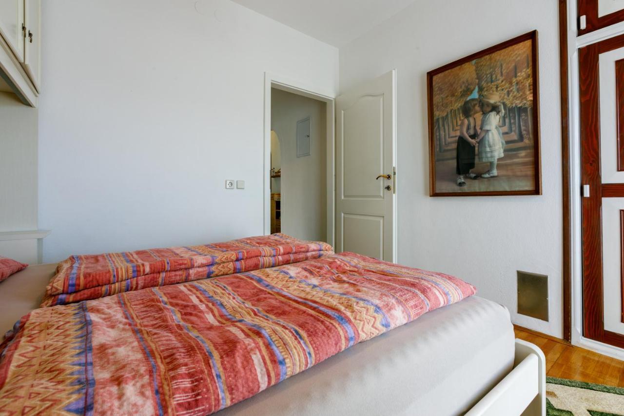 Apartment Eni Selce Exterior foto
